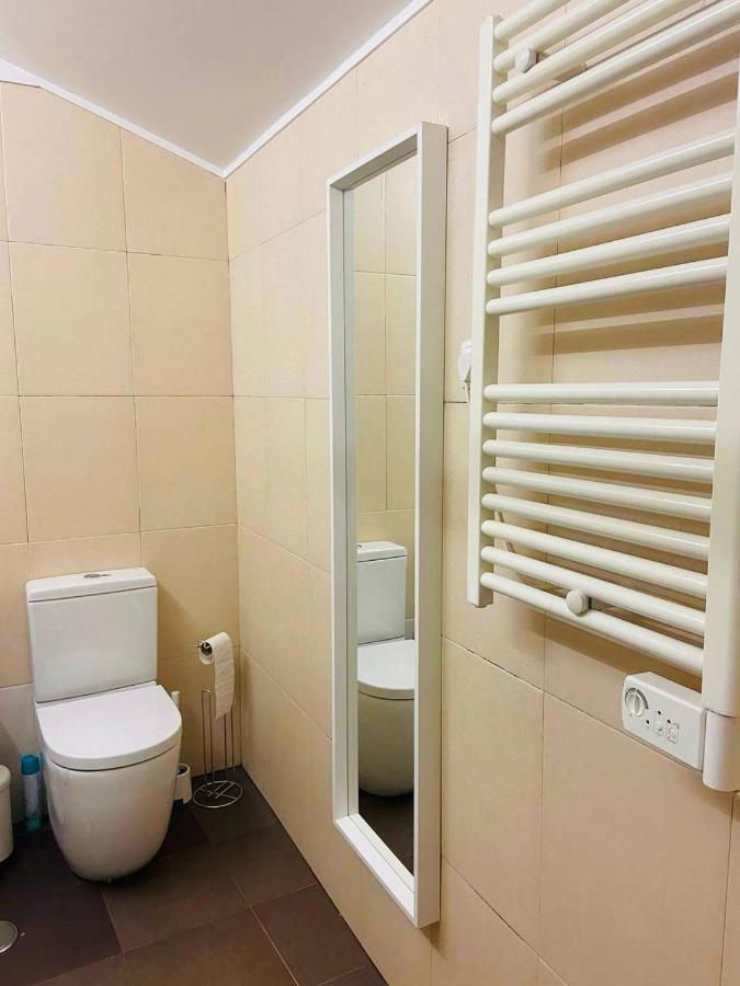 Private Room Trafaria Bagian luar foto